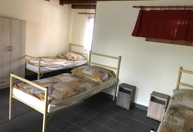 Bed and Breakfast Convoy Panzio Szajol Exteriér fotografie